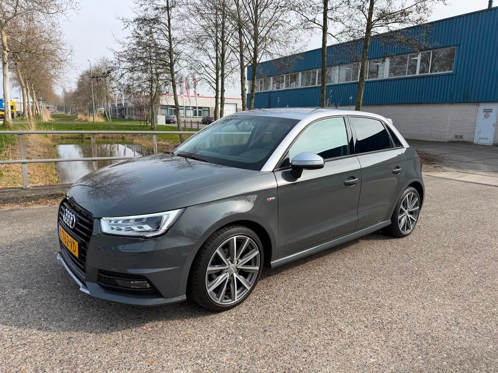 Audi A1 Sportback 1.0 TFSI Advance Sport!2018!Automaat!3x S-, Auto's, Audi, Euro 6, 4 stoelen, Leder en Stof, 49 €/maand
