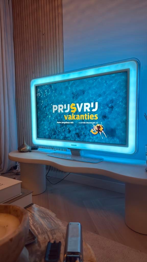 Philips Aurea Ambilight TV, Audio, Tv en Foto, Televisies, Zo goed als nieuw, 100 cm of meer, Philips, 100 Hz, Ophalen