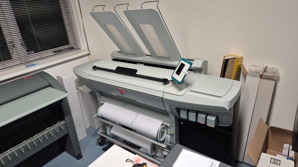 CW300 grootformaat plotter met scanner veel inkt en koppen, Computers en Software, Printers, Ophalen, Kleur printen, Zo goed als nieuw