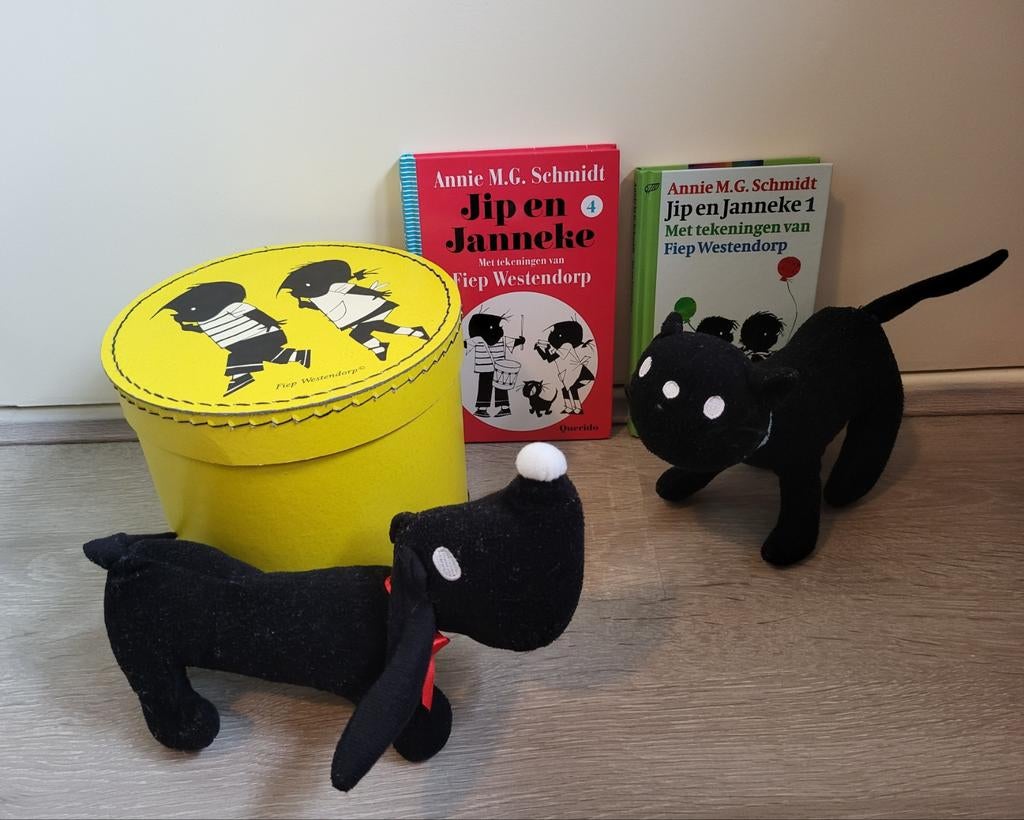 Jip & Janneke pakket; boeken, knuffels en opbergdoos, Kinderen en Baby's, Overige Kinderen en Baby's, Gebruikt, Ophalen of Verzenden