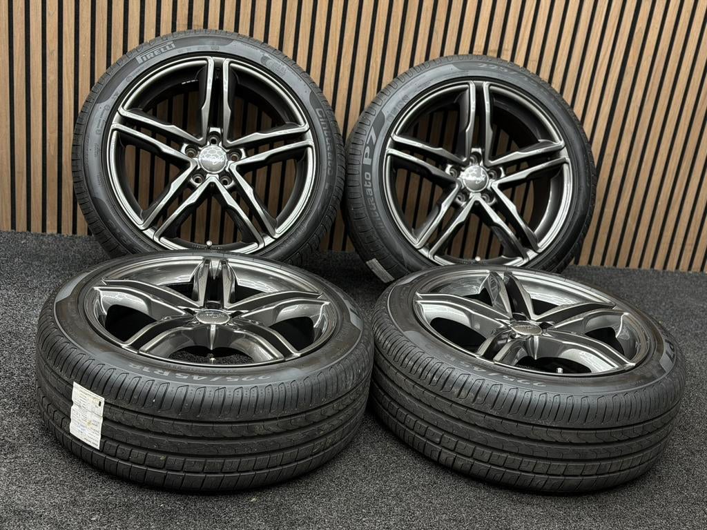 18 inch Wheelworld WH11 - Alhambra Sharan 5x112 ET35 Pirelli, Ophalen, 18 inch, ., Banden en Velgen
