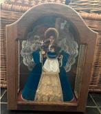 Mooi wassen beeld , in mooi vitrinekastje, Antiek en Kunst, Ophalen of Verzenden