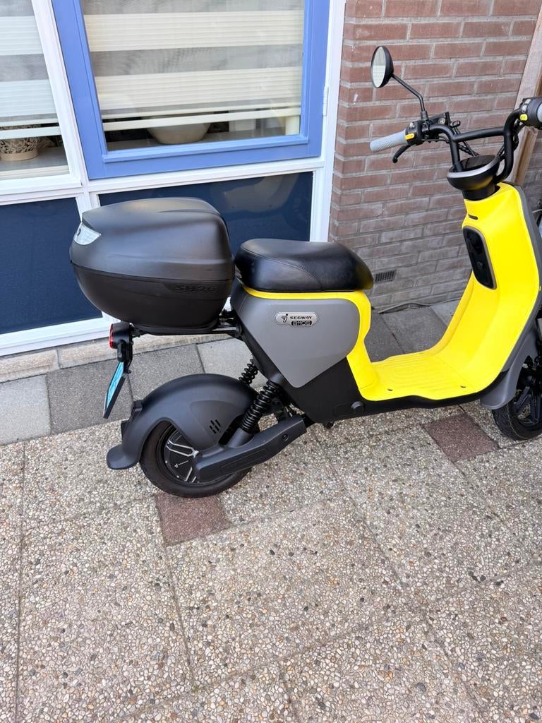 Segway b110s zonder accu net een beurtje gehad 183€, Fietsen en Brommers, Snorfietsen en Snorscooters, Ophalen of Verzenden, Zo goed als nieuw