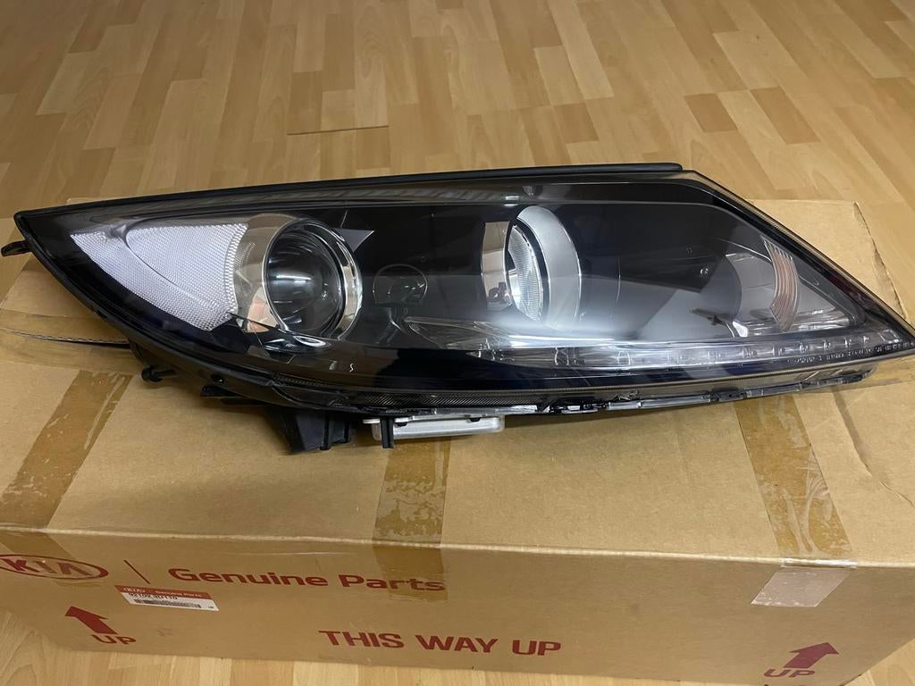 Koplamp Kia Sportage 92102 3U110, Ophalen of Verzenden, Gebruikt, Kia