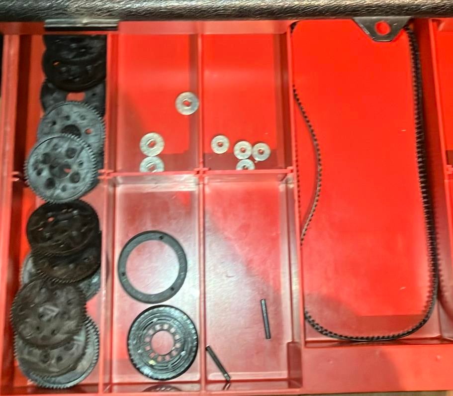 Laaste beetje oude xray T4 onderdelen, Elektro, Nieuw, Ophalen of Verzenden, Schaal 1:10