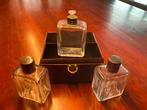 Antieke Parfum set,lederen foedraal, zilveren doppen, Ophalen, Gebruikt
