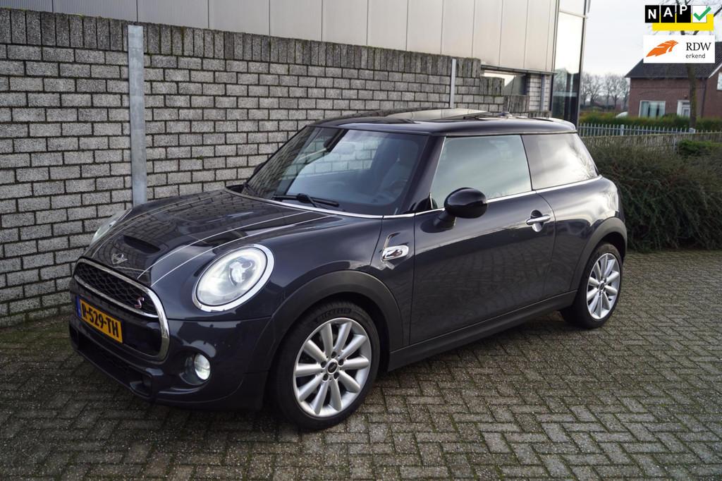 Mini Mini 2.0 Cooper S Chili 192 PK 3 DRS Leder Sportst Stoe, Voorwielaandrijving, 1998 cc, Gebruikt, 4 stoelen