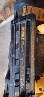 DeWalt DC618 tacker met lader en twee accu's, Ophalen of Verzenden, Gebruikt