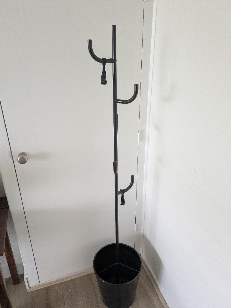 staande kapstok ikea, Ophalen, Zo goed als nieuw, Metaal, Staande kapstok