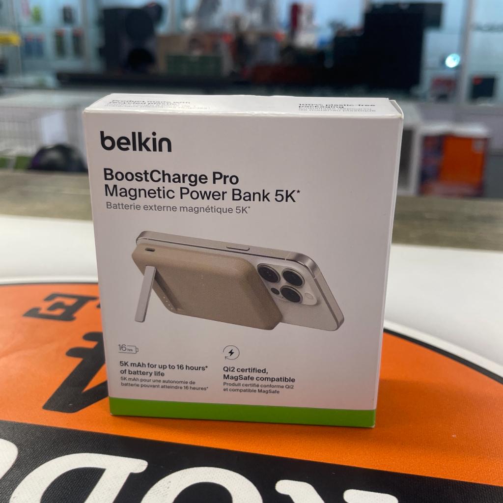 Belkin Boostcharge Pro Magnetic Power Bank 5K, Telecommunicatie, Mobiele telefoons | Telefoon-opladers, Belkin, Nieuw, Support@belkin.com