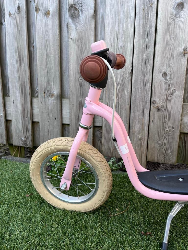 Puky loopfiets Starter Classic retro roze + gratis step, Kinderen en Baby's, Speelgoed | Buiten | Voertuigen en Loopfietsen, Ophalen