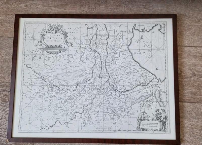 Antieke kaart Geldriae (Gelderland) 58x45cm ingelijst, Boeken, Atlassen en Landkaarten, Ophalen of Verzenden