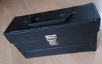 ZWARTE KOFFER VOOR 12 CASSETTE BANDJES, Ophalen of Verzenden, Gebruikt