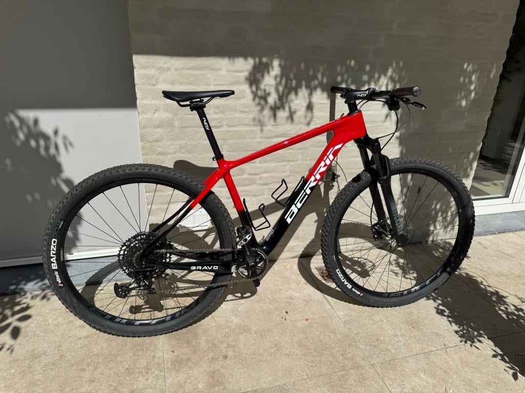 Berria Bravo Carbon, Fietsen en Brommers, Fietsen | Mountainbikes en ATB, 45 tot 49 cm, Nieuw, Schijfrem, Ophalen