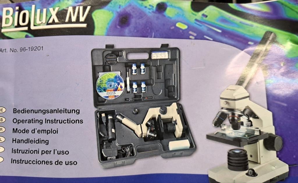 Bresser Biolux NV 20x-1200x Microscoop in Koffer, Hobby en Vrije tijd, Vergrootglazen, Loepen en Loeplampen, Ophalen of Verzenden