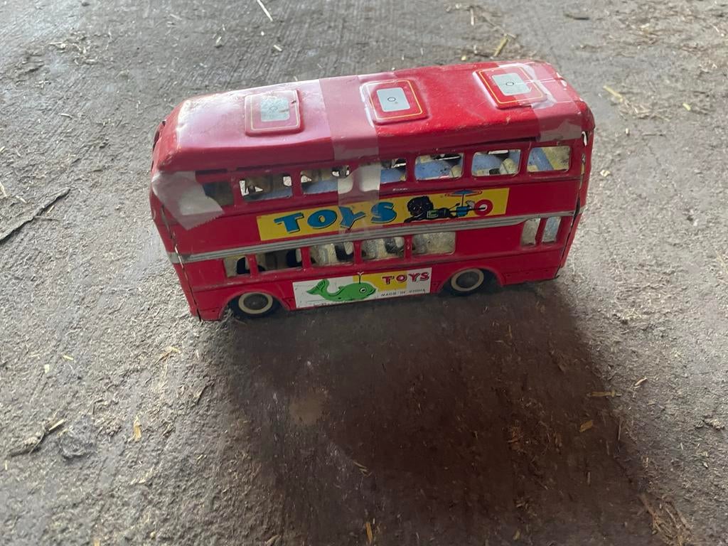 Vintage metal speelgoedbus - dubbeldekker, Kinderen en Baby's, Speelgoed | Speelgoedvoertuigen, Gebruikt, Ophalen