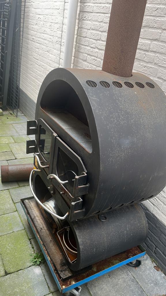 Houtkachel groot en zwaar., Huis en Inrichting, Kachels, Ophalen, Gebruikt, Hout, Houtkachel