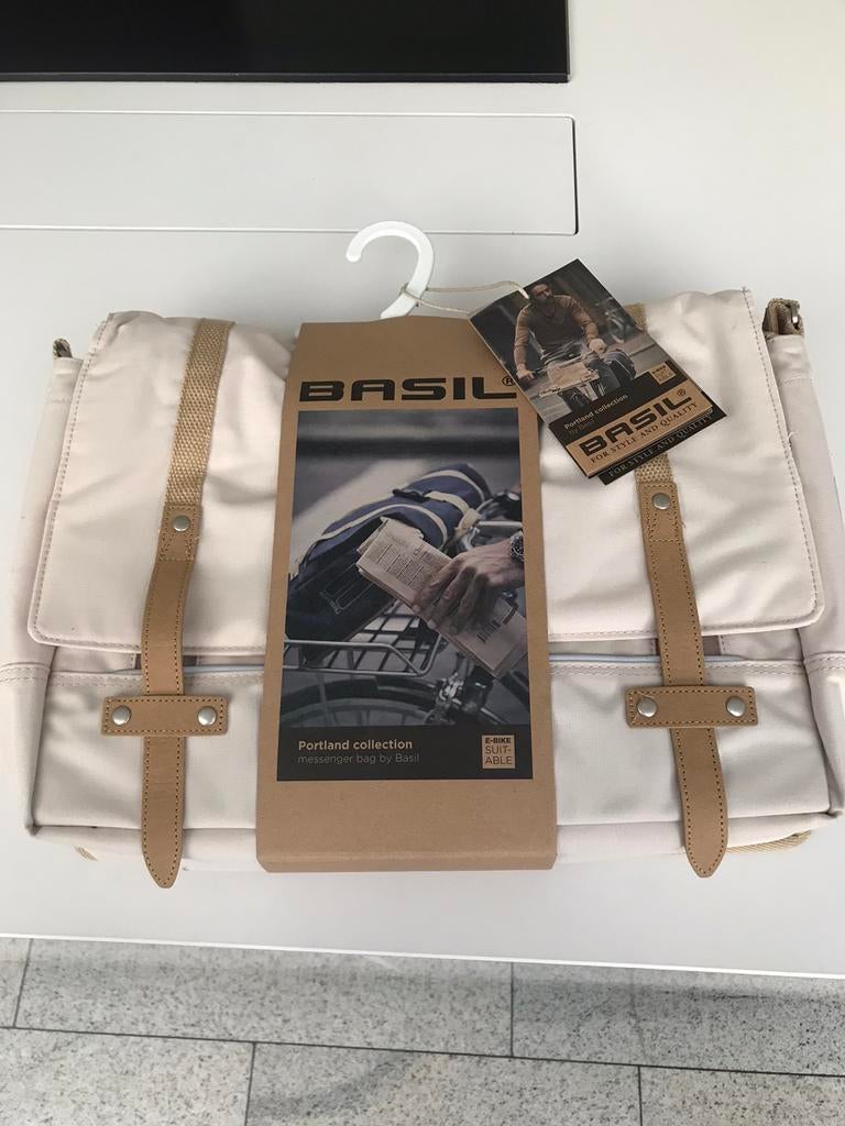 Basil fietstas beige creme kleur nieuw ongebruikt, Ophalen, Nieuw