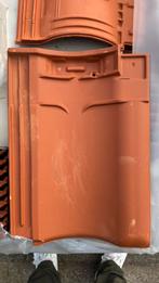 240 nieuwe dakpannen, Doe-het-zelf en Verbouw, Dakpannen en Dakbedekking, Ophalen, Steen of Klei, Zwart, Zo goed als nieuw