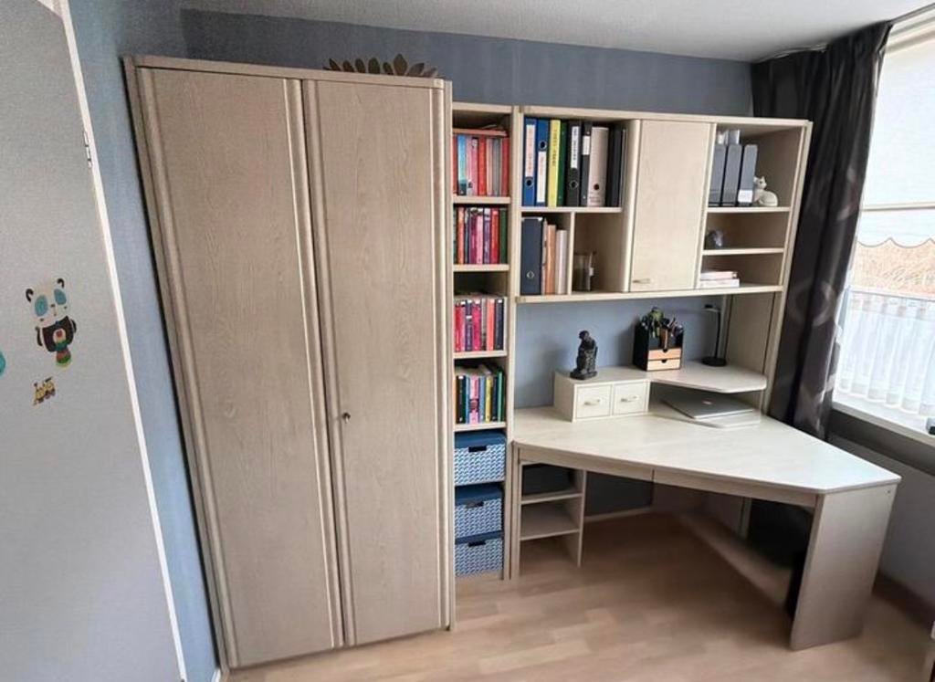 Conplete kinderkamer bed. Kast bureau, Kinderen en Baby's, Kinderkamer | Complete kinderkamers, Ophalen, Zo goed als nieuw, Jongetje of Meisje