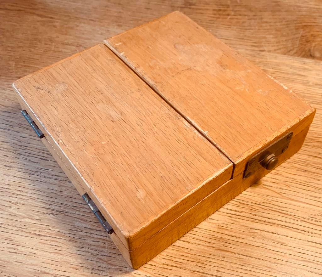 Antiek portable schaakspel.  Traveling chess set.  Antiek., Ophalen of Verzenden