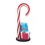 Candy cane beeld with giftboxes Hoogte 140 cm