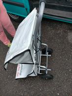 Te koop robuust kranten trolley, Ophalen