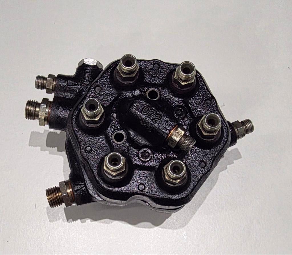 Mercedes Benz Spinnekop 0438100011 W116 W123 R107 W460, Ophalen, Gebruikt, Mercedes-Benz