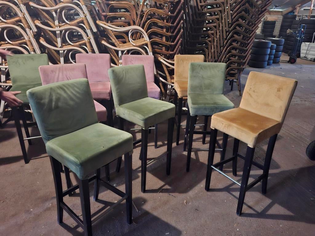 21 barkrukken met rugleuning, Huis en Inrichting, Barkrukken, 5 krukken of meer, Ophalen of Verzenden, Gebruikt, 60 tot 90 cm