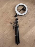 Ringlamp met statief en telefoonhouder, Ophalen of Verzenden, Zo goed als nieuw, Lamp of Flitsset