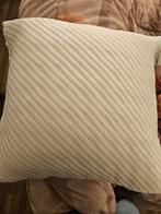 Tempur Kussen Soft, Eenpersoons, Wit, Ophalen of Verzenden, Zo goed als nieuw