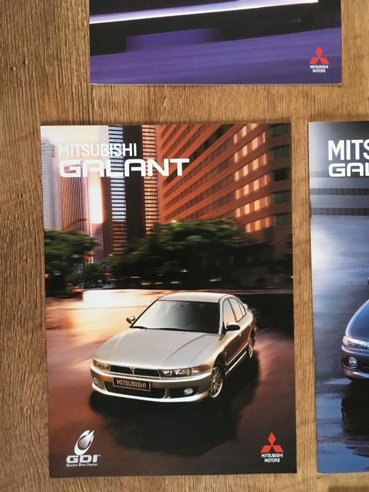 Mitsubishi Galant, Boeken, Auto's | Folders en Tijdschriften, Nieuw, Mitsubishi, Ophalen of Verzenden
