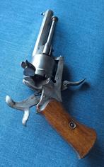 Antiek Frans revolvertje 4., Verzenden