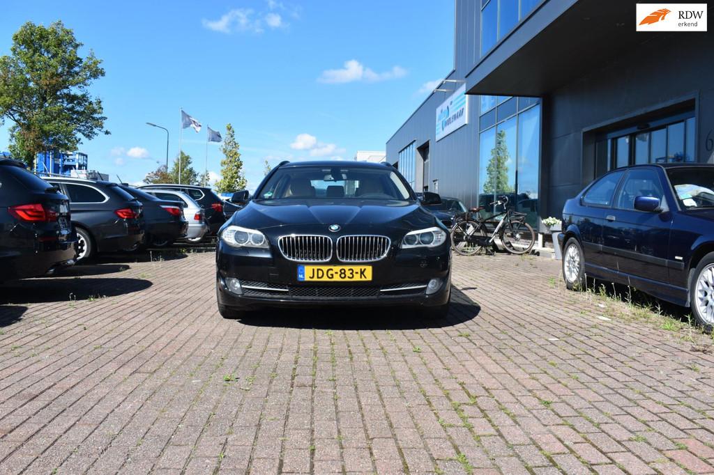 BMW 5-serie Touring 528i Executive, Auto's, BMW, Euro 5, Achterwielaandrijving, Gebruikt, Beige