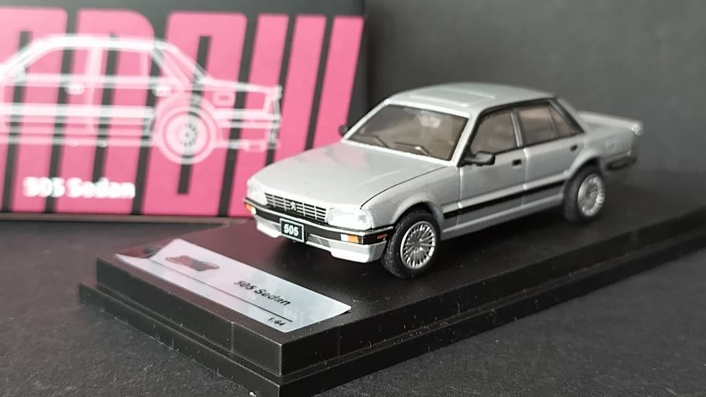 Peugeot 505 Berline Gris Quartz 1:64 Shadow Pol, Hobby en Vrije tijd, Shadow, Auto, Verzenden, .