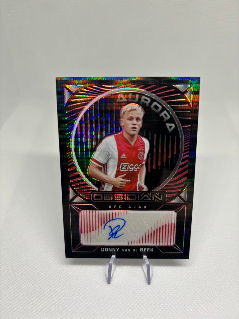 Donny van de Beek autograph - Panini 2021-22 Obsidian /44, Ophalen of Verzenden, Zo goed als nieuw, Ajax, Poster, Plaatje of Sticker