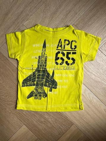 T-shirt, oker geel, maat 92 beschikbaar voor biedingen