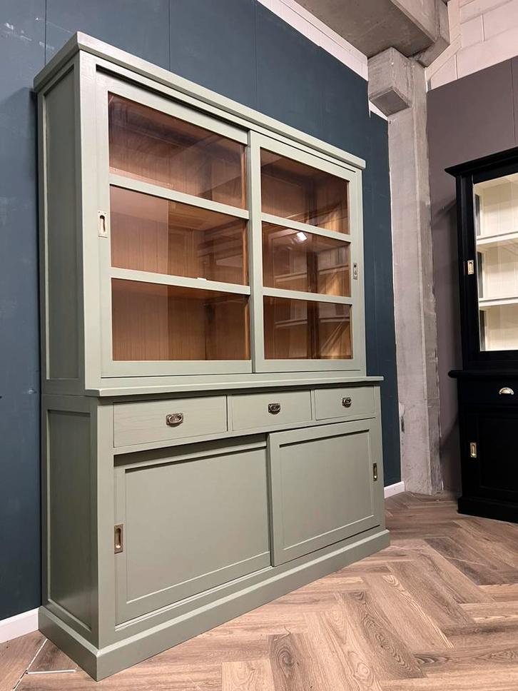 buffetkast / winkelkast /vitrinekast /servieskast, Huis en Inrichting, Kasten | Buffetkasten, Zo goed als nieuw, 200 cm of meer