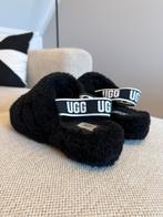 UGG fluffy zwarte dames slippers - maat 40, Kleding | Dames, Schoenen, Zwart, Ophalen of Verzenden, Pantoffels of Sloffen, Gedragen