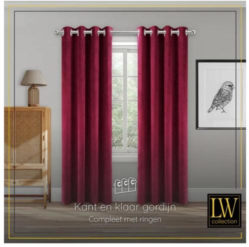 LW Gordijnen Rood velvet kant en klaar 270x140CM   4 STUKS, Huis en Inrichting, Stoffering | Gordijnen en Lamellen, Nieuw, 150 tot 200 cm