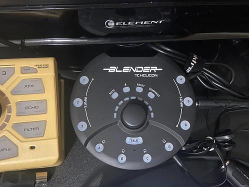 TC Helicon Blender Portable 12x8 Stereo Mixer USB interface!, Muziek en Instrumenten, Mengpanelen, Zo goed als nieuw, 10 tot 20 kanalen