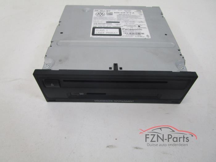 VW Golf Sportsvan Infotainment Media Main Unit, Auto-onderdelen, Elektronica en Kabels, Gebruikt, Ophalen of Verzenden