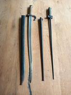 2 Franse Bajonetten WO1,  origineel, Verzamelen, Ophalen of Verzenden, Landmacht, Overige gebieden