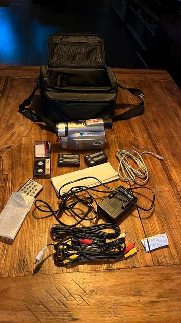 JVC GR-DVL30E MiniDV Digitale Videocamera beschikbaar voor biedingen