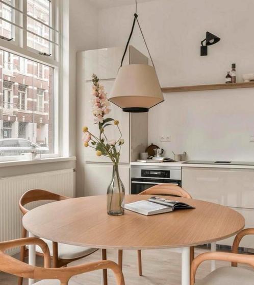 Muuto base eettafel NIEUW, Huis en Inrichting, Tafels | Eettafels, Zo goed als nieuw, 100 tot 150 cm, Vijf personen of meer, Rond