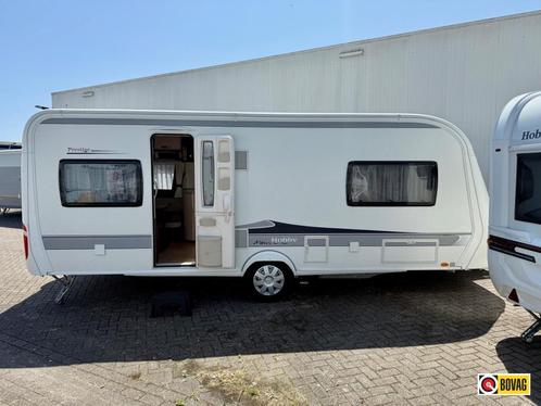 Hobby Prestige 560 UL, Caravans en Kamperen, Caravans, Bedrijf, tot en met 4, 1250 - 1500 kg, Rondzit, Hobby, 2 aparte bedden