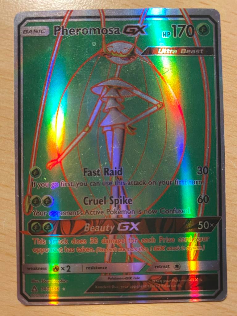 Pheromosa-GX 140/156 - Ultra Prism Full Art, Hobby en Vrije tijd, Verzamelkaartspellen | Pokémon, Ophalen of Verzenden, Zo goed als nieuw