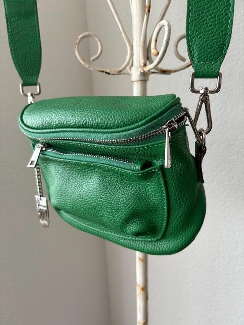 Nieuw Schoudertas Luca Baldi Rundleer, Sieraden, Tassen en Uiterlijk, Tassen | Schoudertassen, Nieuw, Groen, Ophalen of Verzenden
