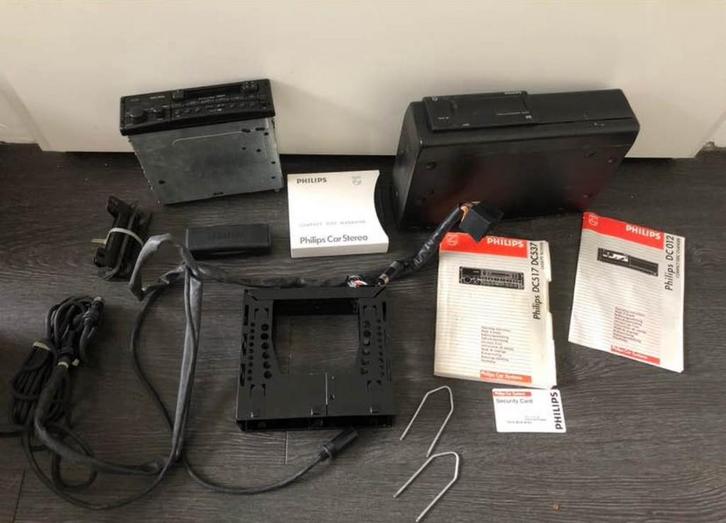 Opel/Philips DC 537 Radio en DC 012 Wisselaar, Auto diversen, Autoradio's, Ophalen of Verzenden