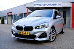 BMW 2-serie Active Tourer 220i 192pk M Sport Aut. Pano|Leder, Auto's, BMW, 1998 cc, Euro 6, Bedrijf, Zilver of Grijs